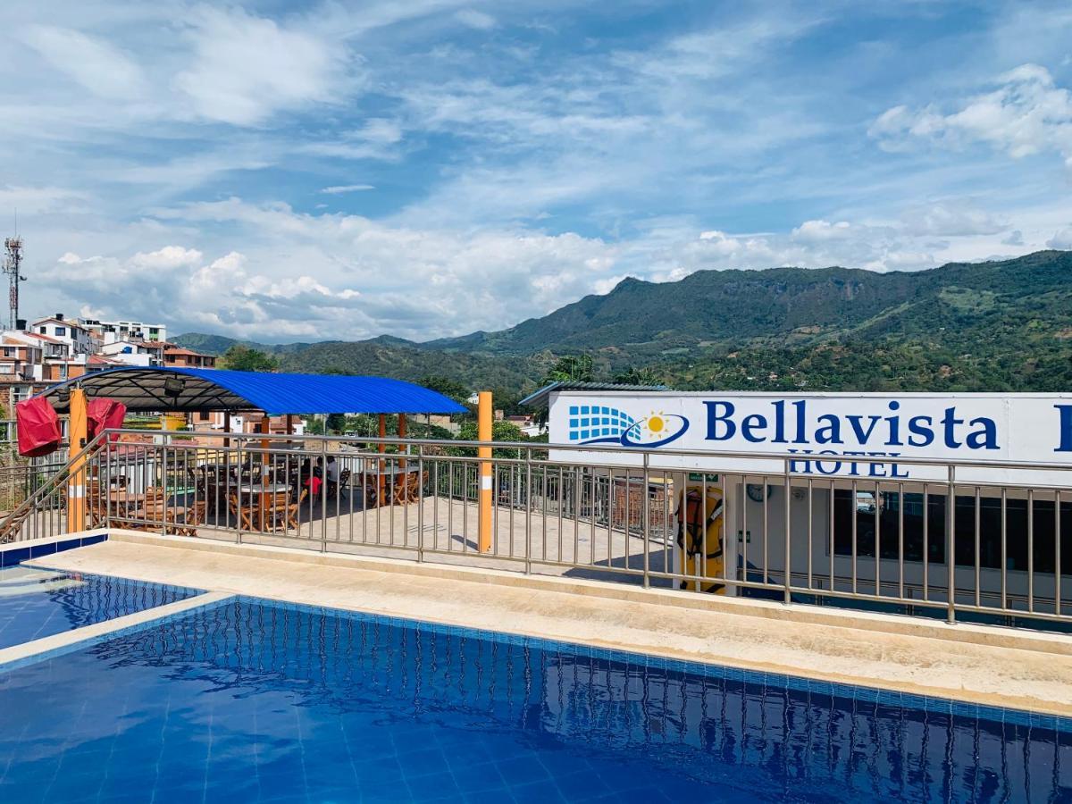 Hotel Bellavista Premium Villeta Bagian luar foto