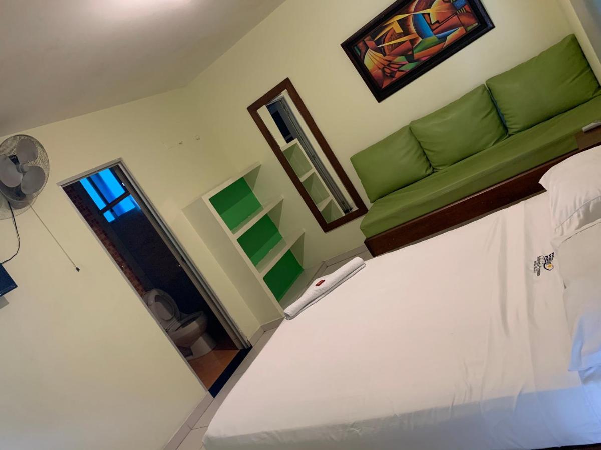 Hotel Bellavista Premium Villeta Bagian luar foto